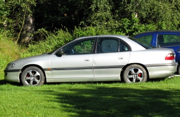 Opel Omega