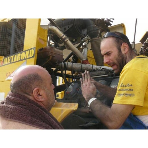Metabond Truck 11.jpg