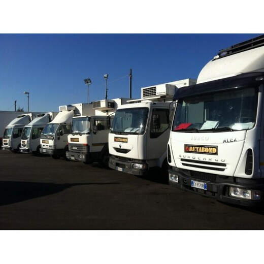 Metabond Truck 3.jpg