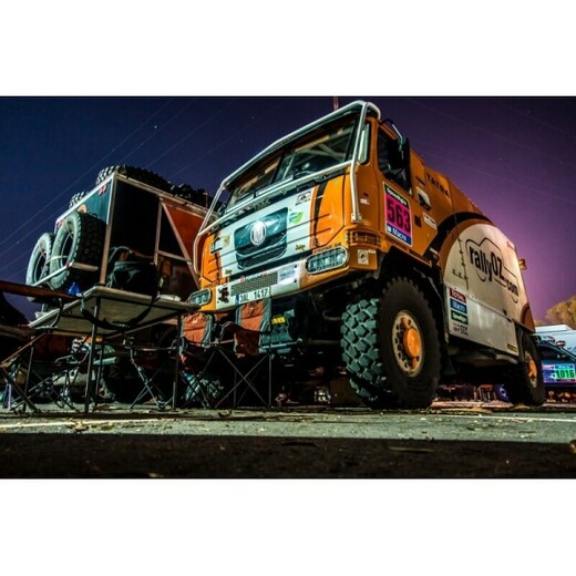 Metabond Truck 6.jpg